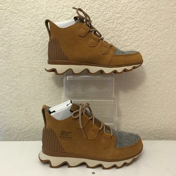 Sold on e - Picture 4 of 12